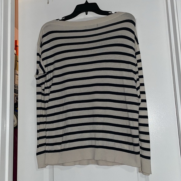 Faithful Ministries, Co. & Works RL barely worn sweater for winter, spring, fall - Picture 4 of 6